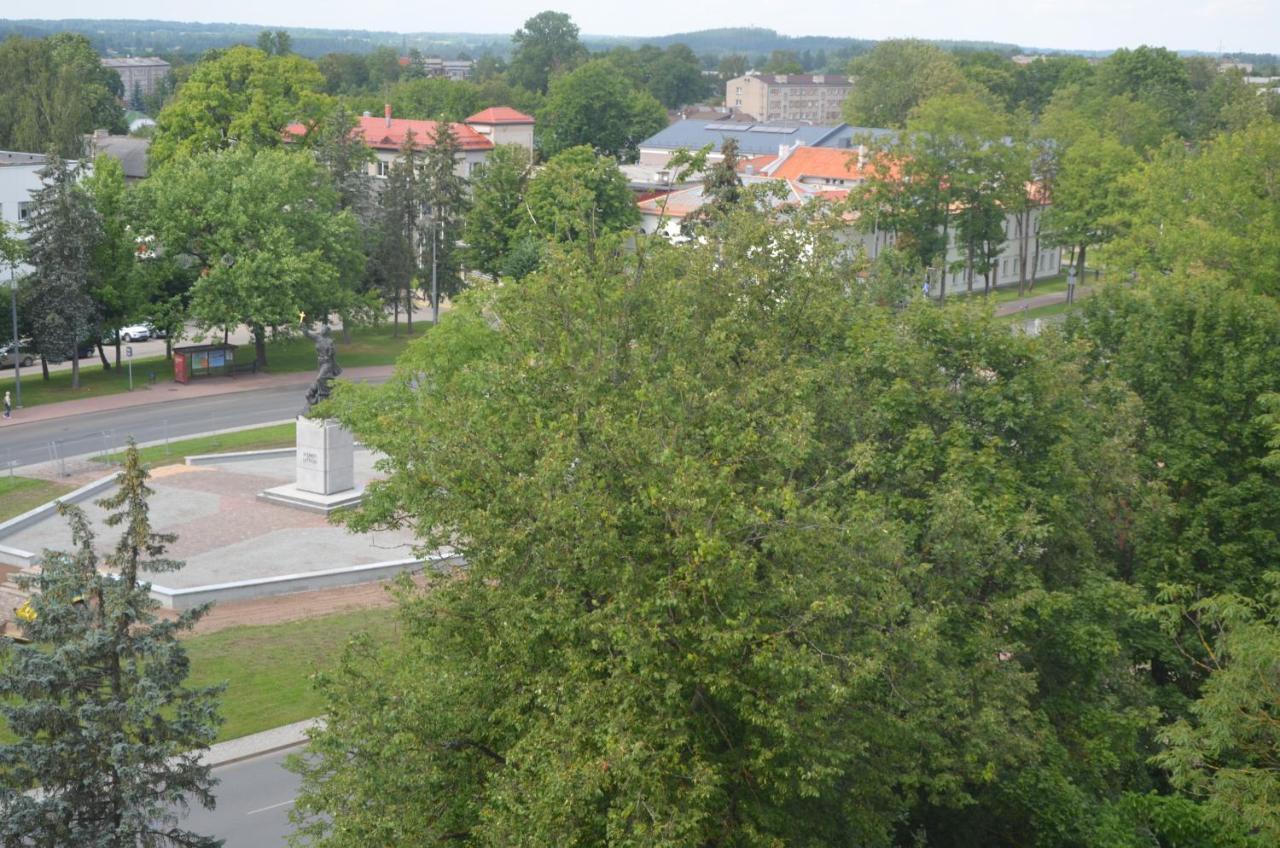 Latgale Hotel Rēzekne Kültér fotó