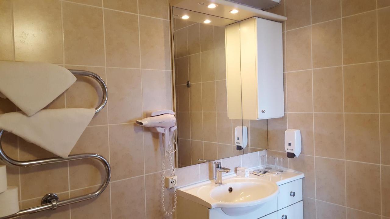Latgale Hotel Rēzekne Kültér fotó