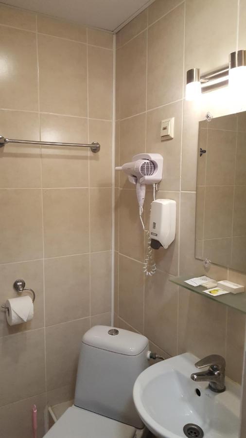 Latgale Hotel Rēzekne Kültér fotó